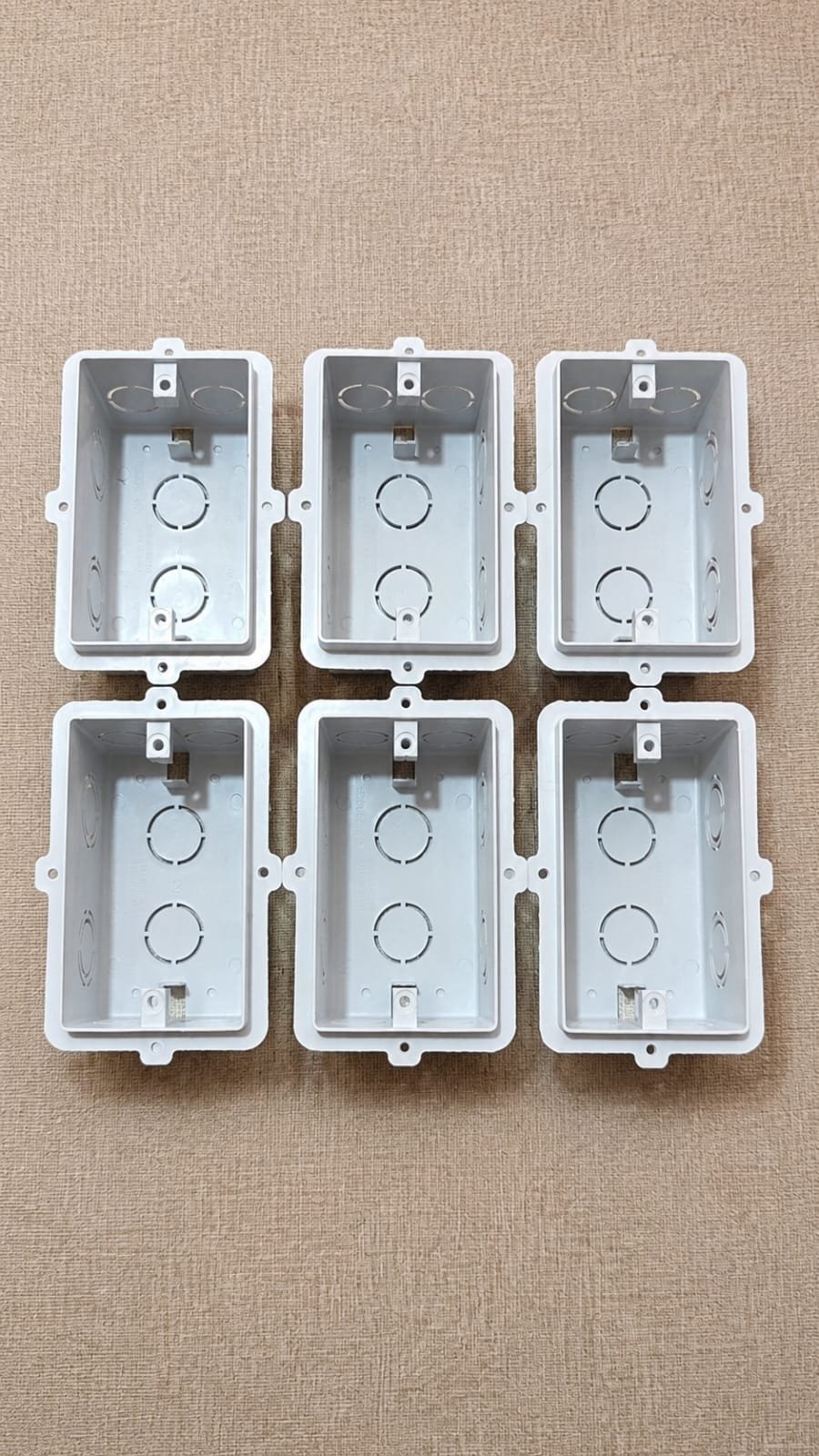 Caja rectangular de Pvc